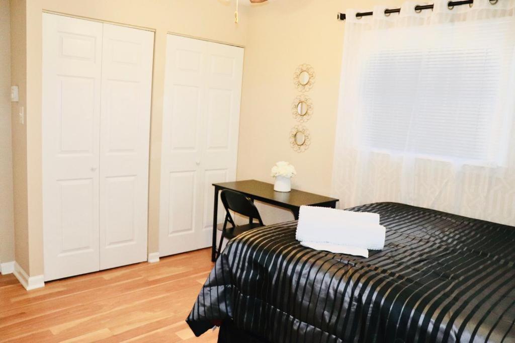 Private Room At Home Near Iad-Sterling Exterior photo