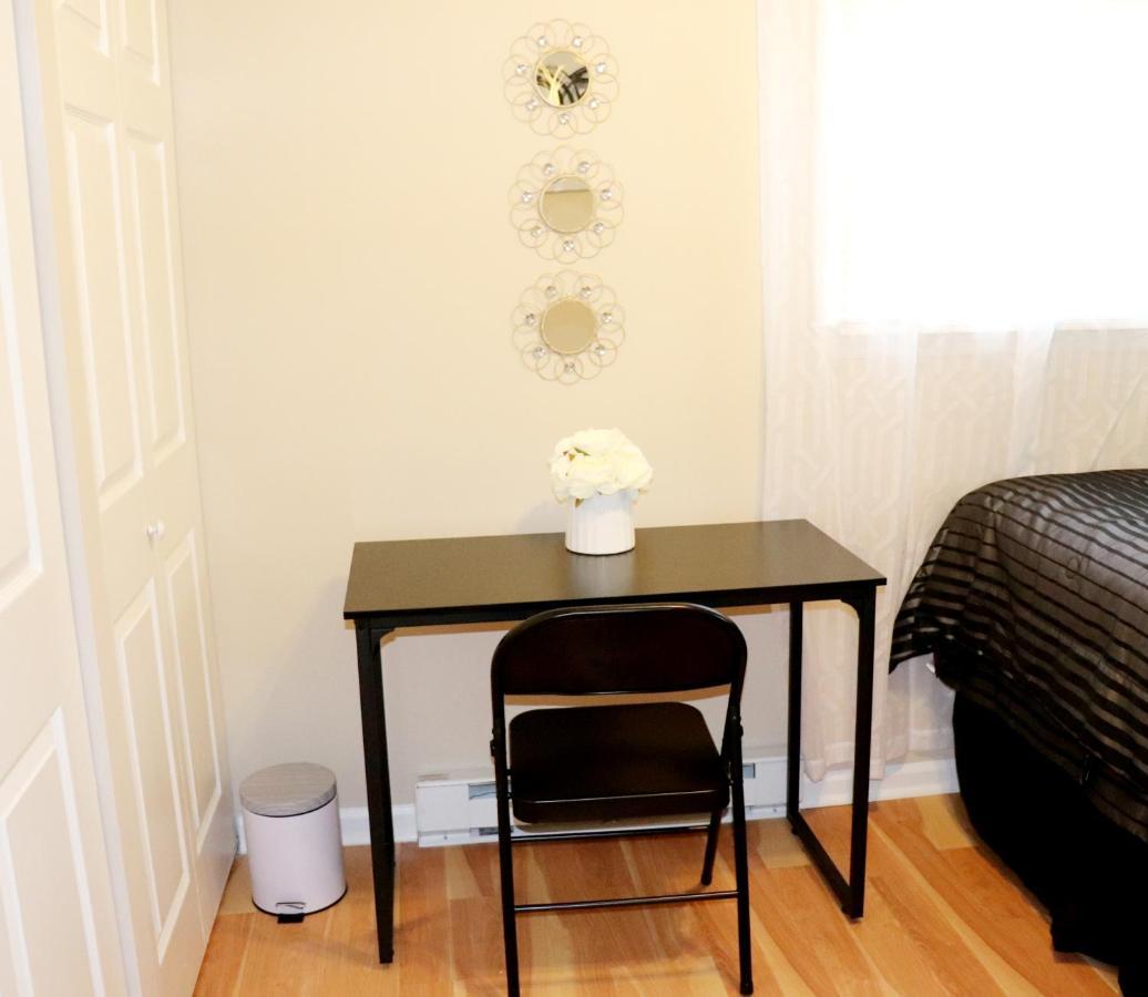 Private Room At Home Near Iad-Sterling Exterior photo