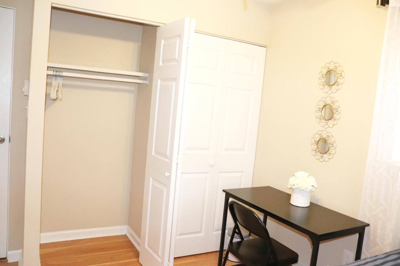 Private Room At Home Near Iad-Sterling Exterior photo